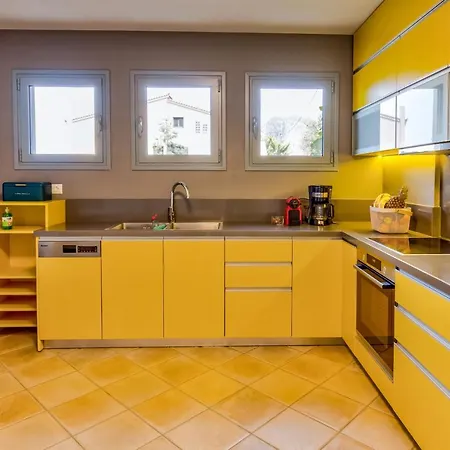 Modern Flat * Monemvasía
