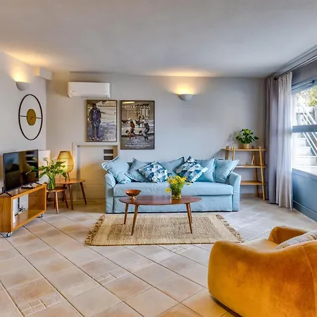 Modern Flat Monemvasia