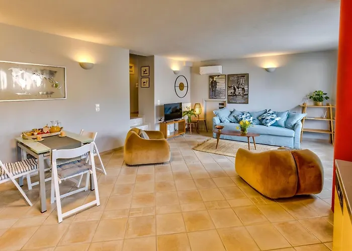 Modern Flat Апартаменты *